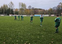 Zápas o první místo neměl vítěze 